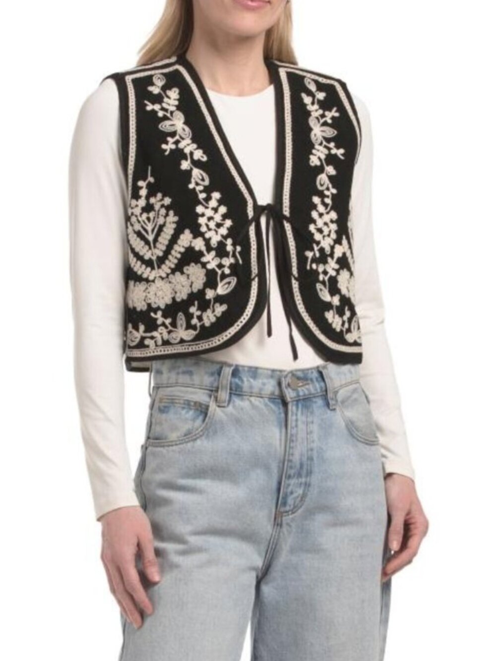 JACQUIE THE LABEL Melanie Embroidered Vest
